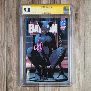 Absolute Batman #13 CGC 9.8 SS Nick Dragotta, Scott Snyder, Introduction of Catwoman in costume, in full (cert 5003)