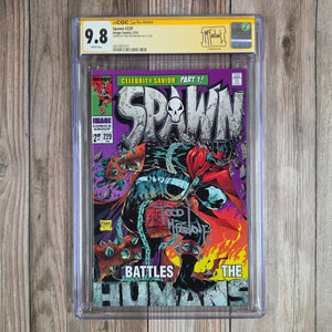Spawn #229 CGC 9.8 WP Custom Label, SS Signed by Todd McFarlane Incredible Hulk Annual #1 Homage (Cert 7013)