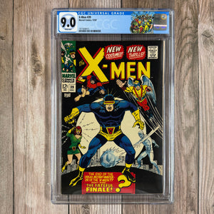 X-Men #39 CGC 9.0 WP Custom Label, Debut of new X-Men suits, Origin of Cyclops (Cert 8015)